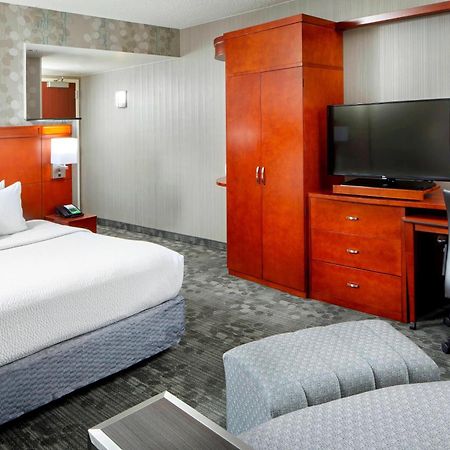 Hotel Courtyard By Marriott San Antonio Six Flags At The Rim Extérieur photo